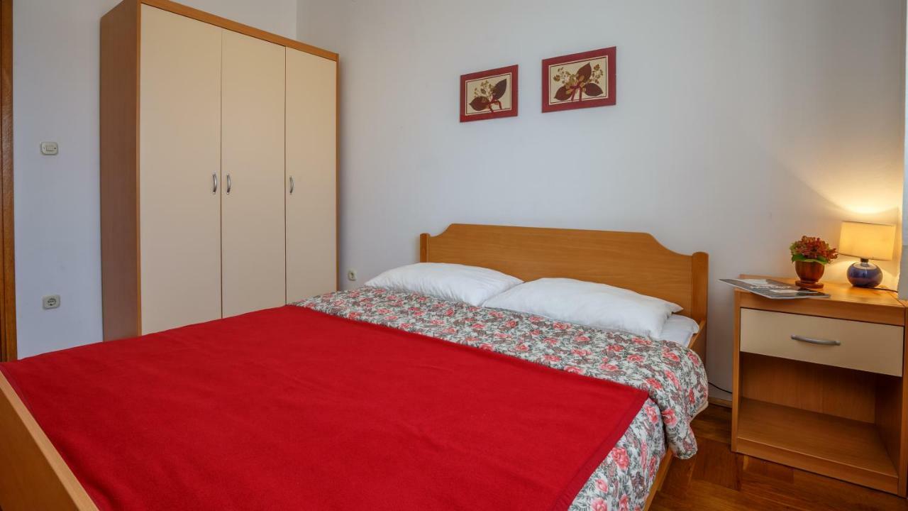 Apartment Josephine 2 Malinska Extérieur photo
